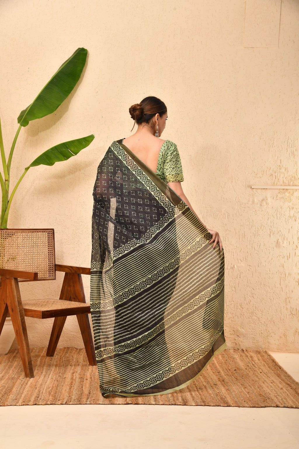 Midnight Mint Elegance