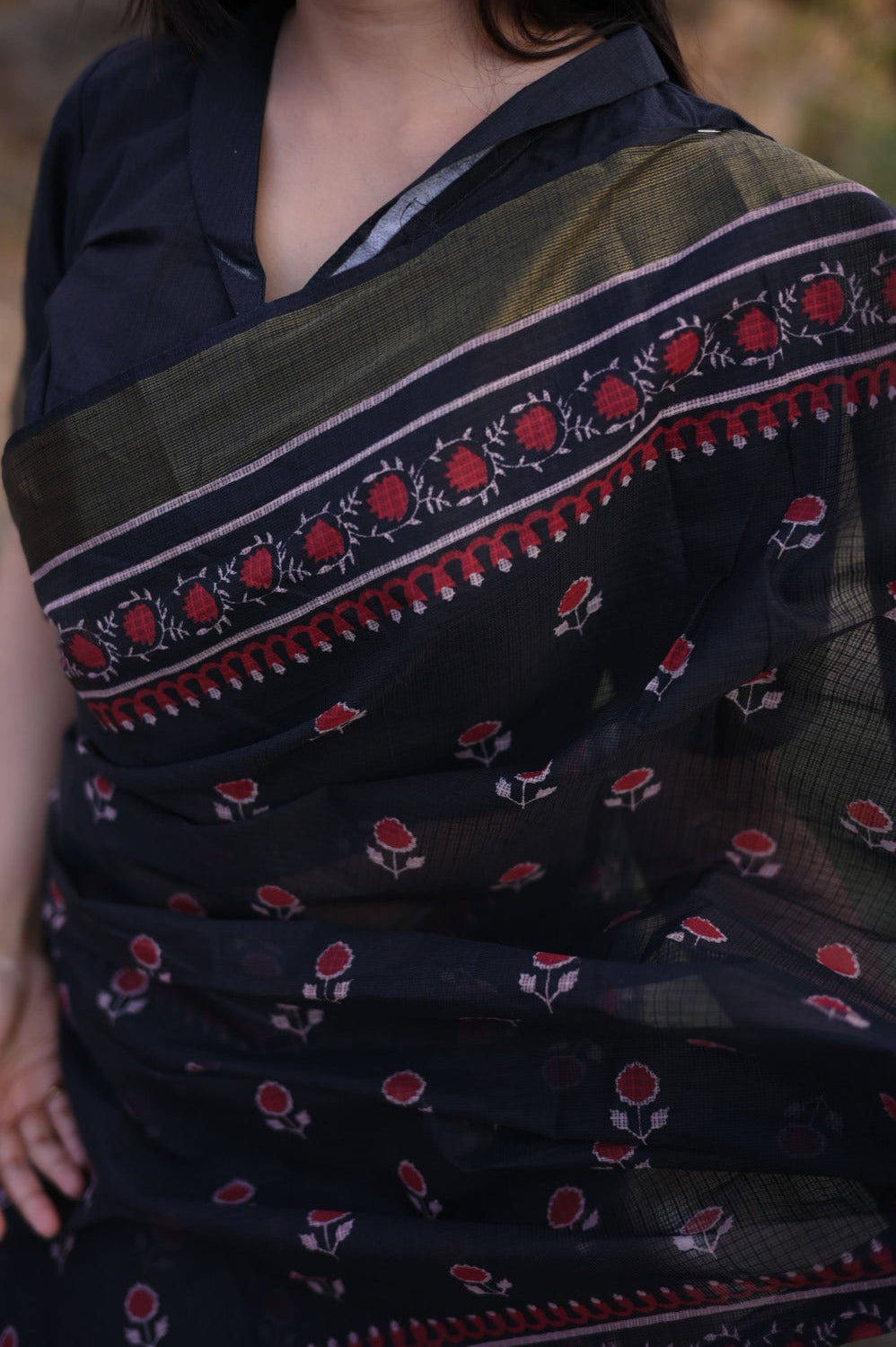 Elegant Bloom Saree